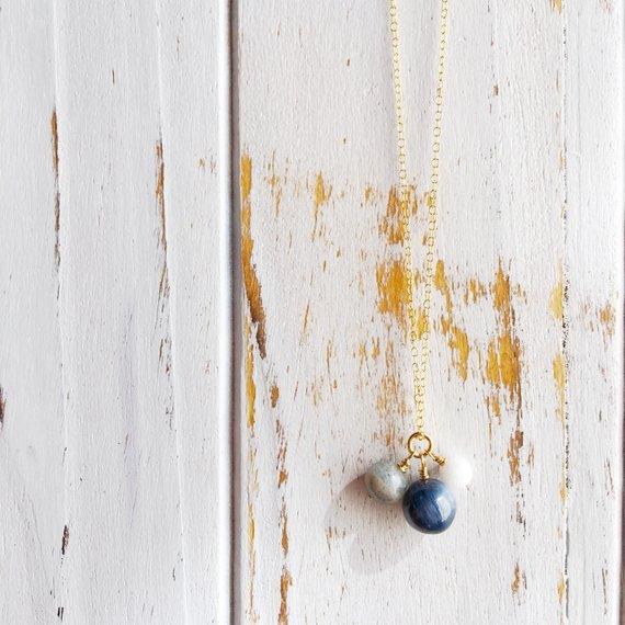 Collier Clarté, Force et Patience - Cyanite, Labradorite et Pierre de Lune