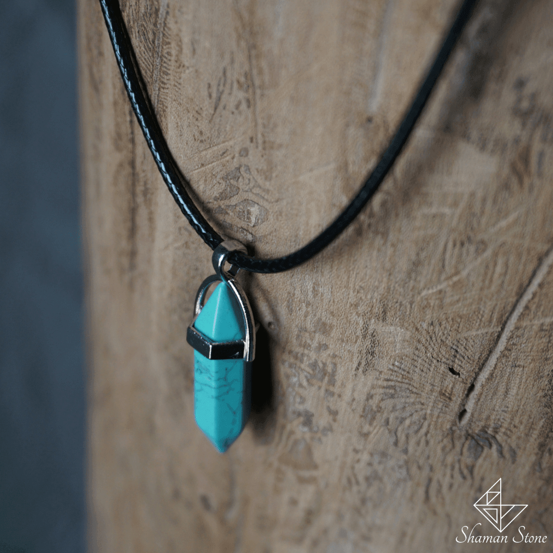 Pendentif en turquoise pour développer son intuition