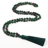 Collier en rubis sur zoisite