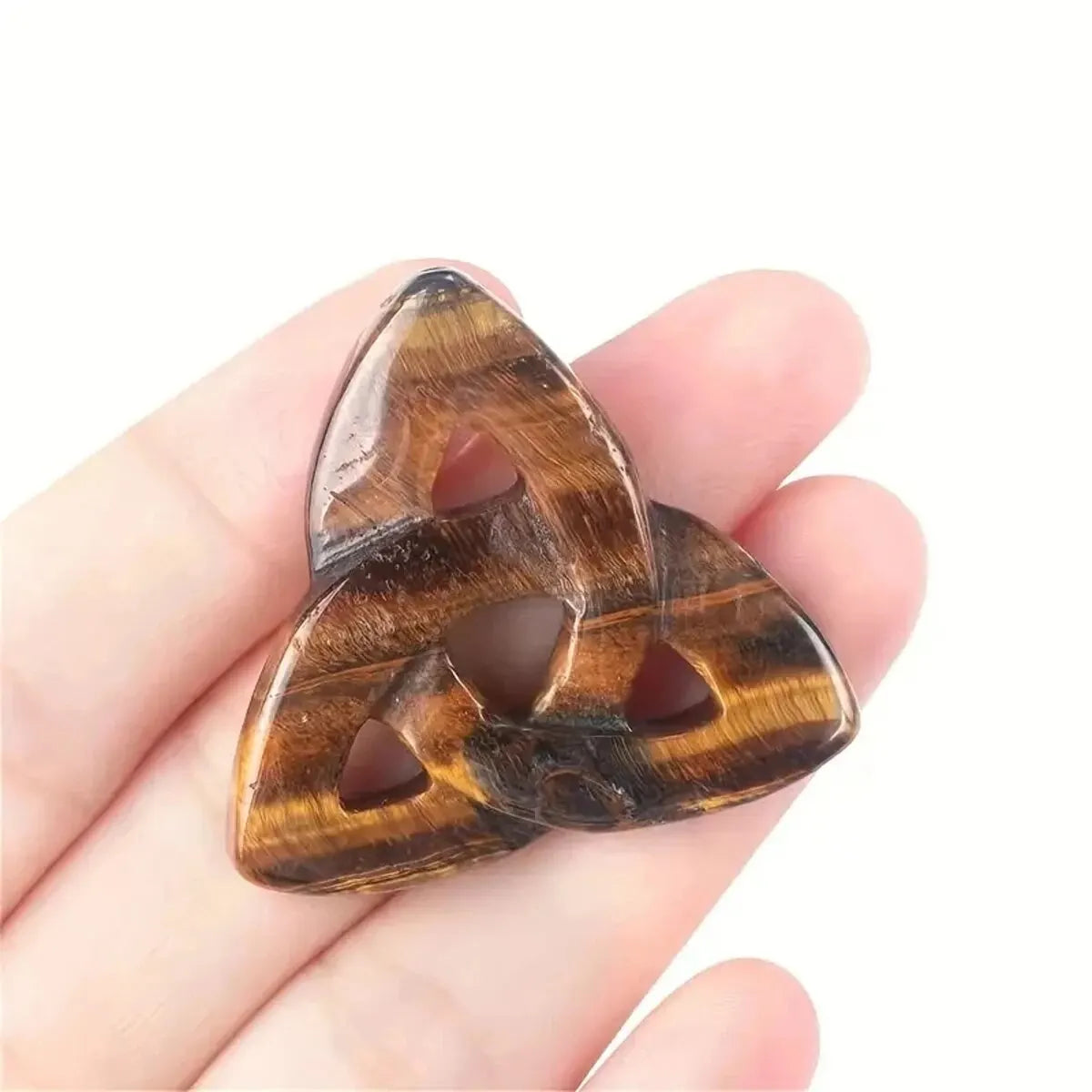 Triquetra celtique en pierre naturelle